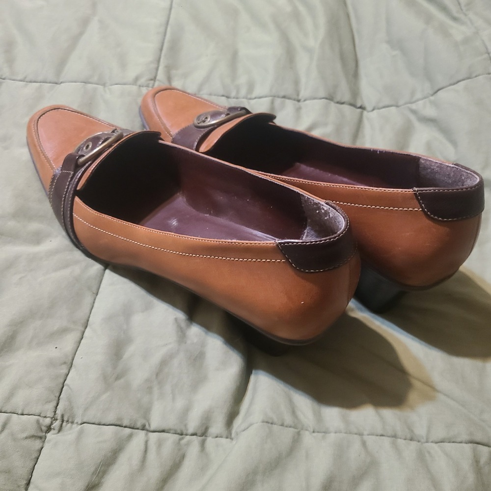 Naturalizer Bernsen Loafer Pumps Women 10M Tan Brown Leather Buckle Block Heel - Picture 3 of 10